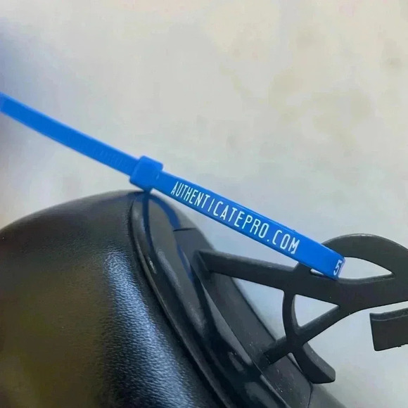 Yves Saint Laurent YSL OPYUM Booties Leather Black 39 9 Point Toe Ankle Boots - Picture 13 of 13